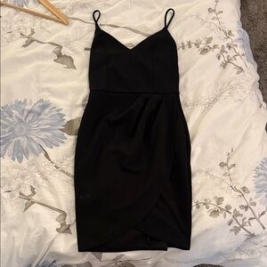 Elegant Black Body Con Strap Dress